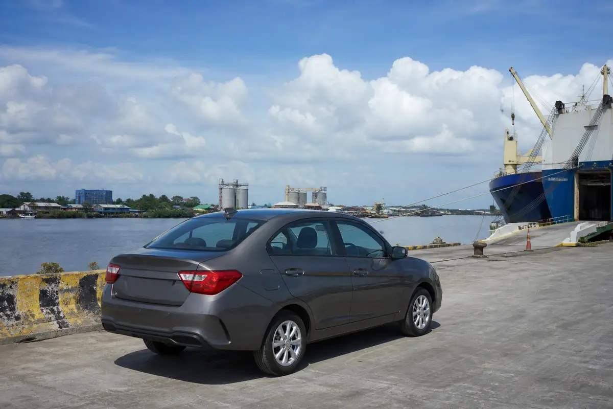 Kuching vehicle terminal