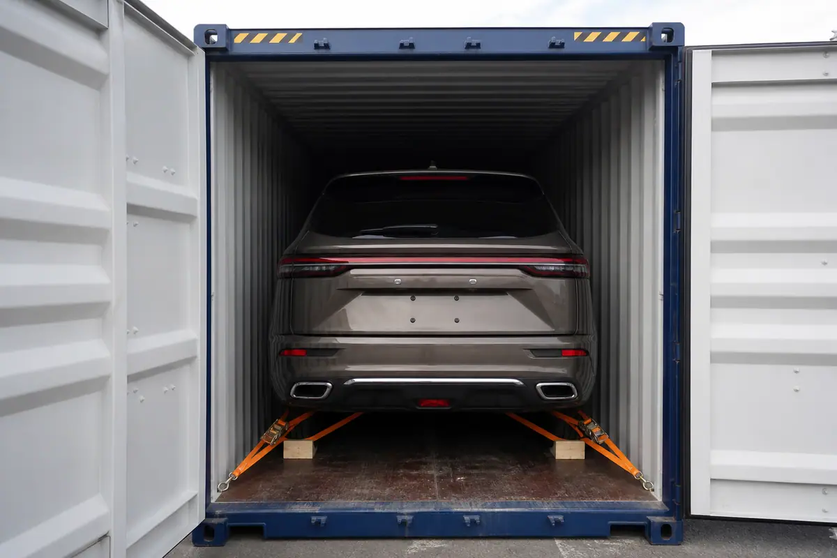 SUV / MPV / 4×4 KONTENA